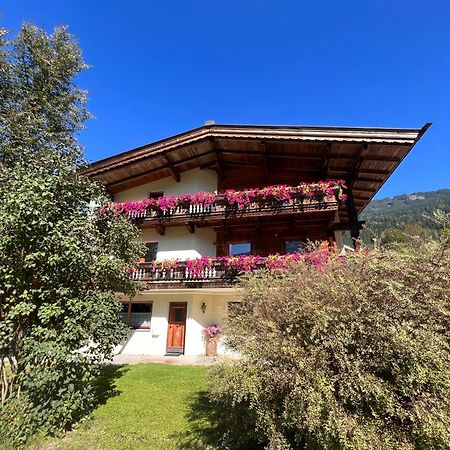 Ferienwohnung Steinbock Terrasse, Gartensauna, Garten, Grillplatz Стум Екстериор снимка