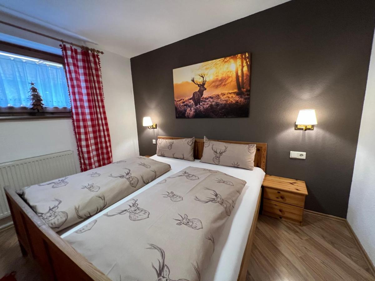 Ferienwohnung Steinbock Terrasse, Gartensauna, Garten, Grillplatz Стум Екстериор снимка