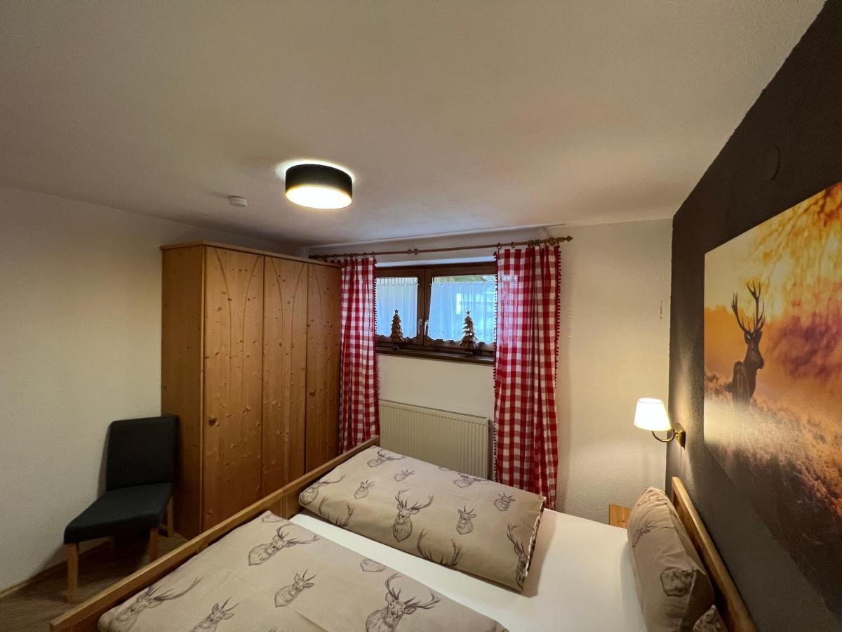 Ferienwohnung Steinbock Terrasse, Gartensauna, Garten, Grillplatz Стум Екстериор снимка