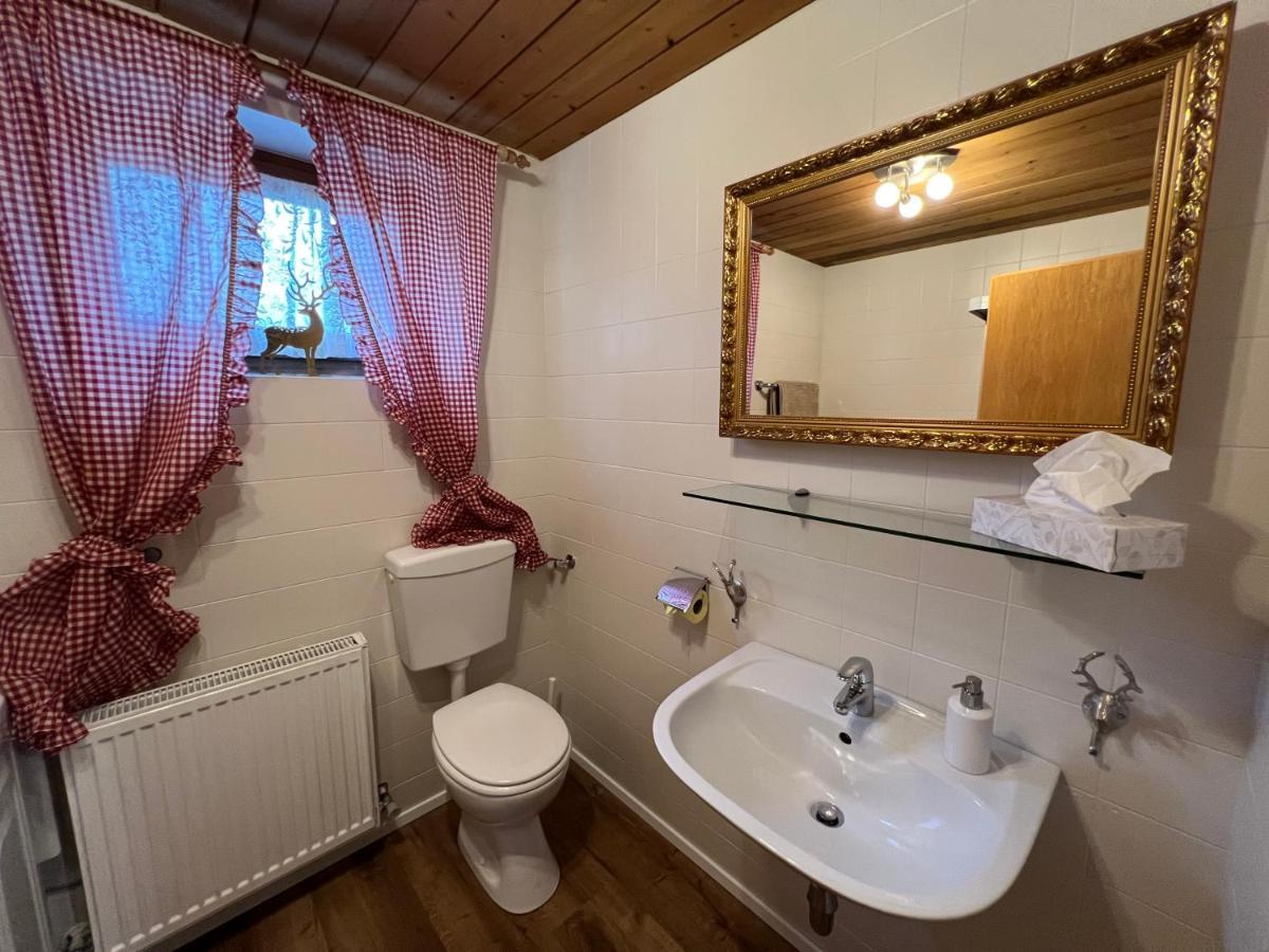 Ferienwohnung Steinbock Terrasse, Gartensauna, Garten, Grillplatz Стум Екстериор снимка